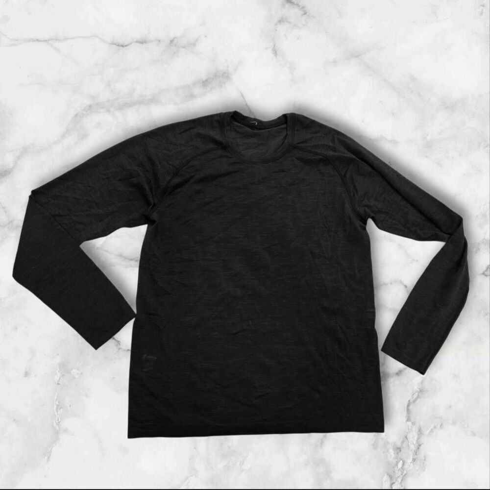 Lululemon Mens Black Long Sleeve Shirt